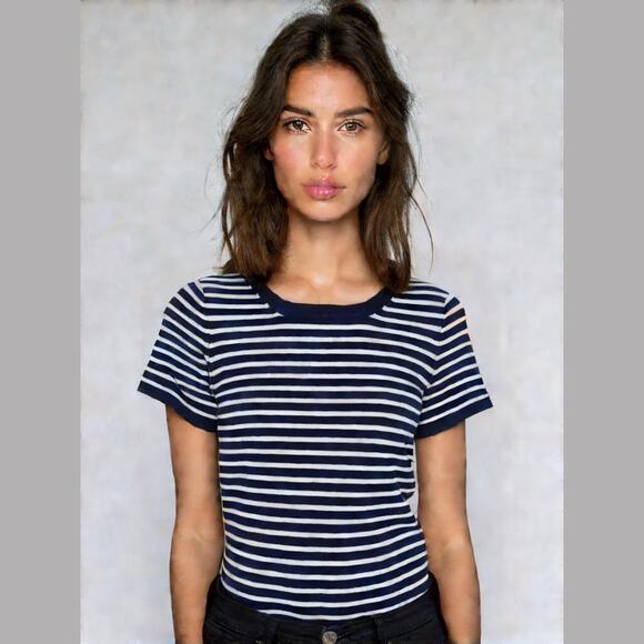 Adrianna Papell Navy & White Knit Ruffle Hem Short Sleeve Sweater Women SZ PS - Picture 1 of 10